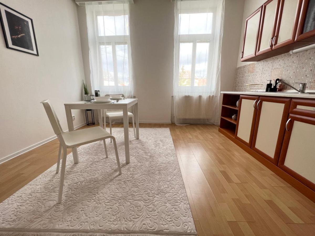 Shelby Apartment Kösice Dış mekan fotoğraf